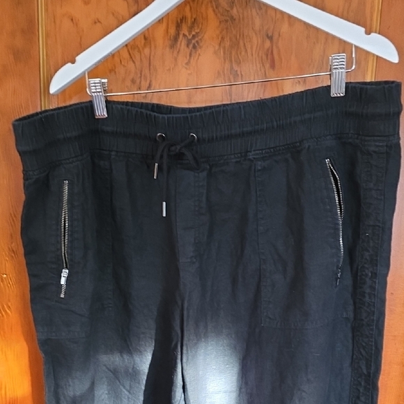 Men's Black Jogger Pants - Picture 2 of 4